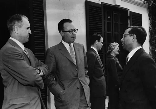 A blue-ribbon panel, commissioned by Henry Ford II and led by H. Rowan Gaither advises the foundation to become an international philanthropy dedicated to advancing human welfare by reducing poverty and promoting democratic values, peace, and educational opportunity.